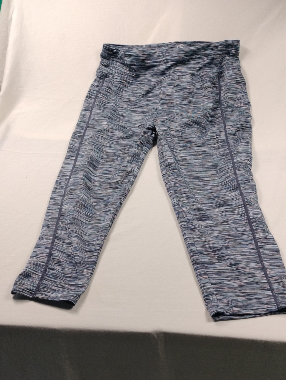Full Beauty Sport Leggings - Size 14/16. #33